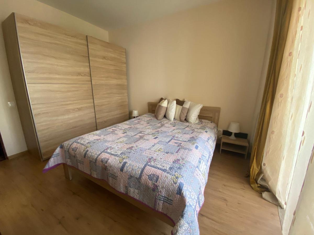 Ferienwohnung Apartament Gloriei 17 Târgu-Mureş Exterior foto